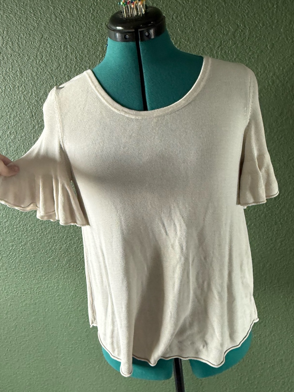 Style & Co. Cream Ruffle Sleeve Short Sleeve Top